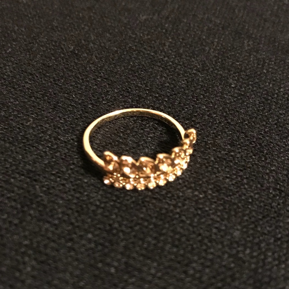 Stella & Dot Gold Leaf Detail Ring